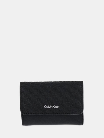 Calvin Klein PORTAFOGLIO MEDIO TRIFOLD IN ECOPELLE NERA LOGATA
