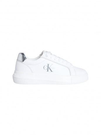 Calvin Klein SNEAKERS CHUNKY IN PELLE BIANCA CON LOGO IN CONTRASTO E DATTAGLIO ARGENTO